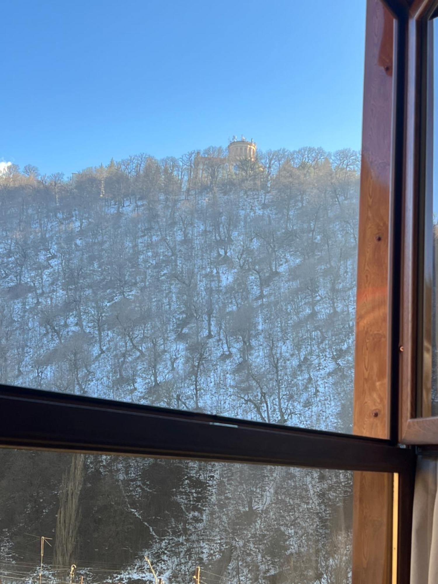 Maru House Hotel Дилиян Екстериор снимка