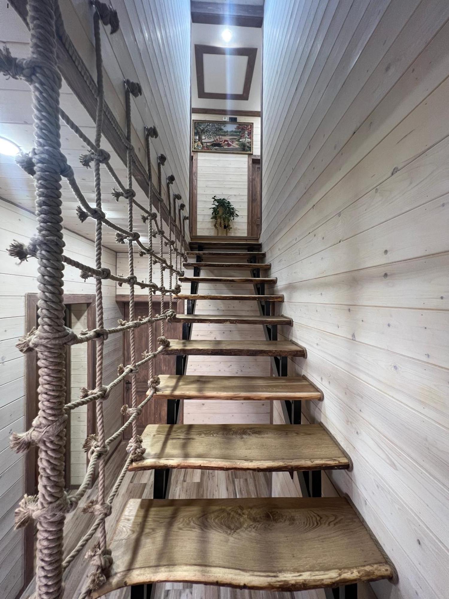 Maru House Hotel Дилиян Екстериор снимка